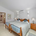 Villa Casa Flores Carvoeiro (Lagoa)