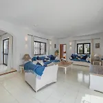 Villa Casa Flores