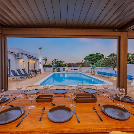 Casa Flores