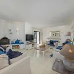 Casa Flores * Carvoeiro (Lagoa)