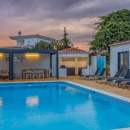 Casa Flores Carvoeiro (Lagoa)