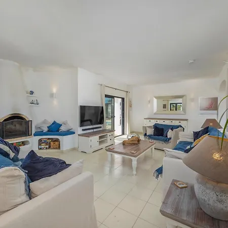 Casa Flores * Carvoeiro (Lagoa)